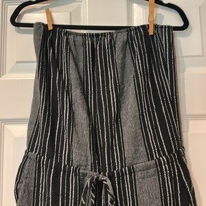 Striped Black Jumpsuit from Vici, size small